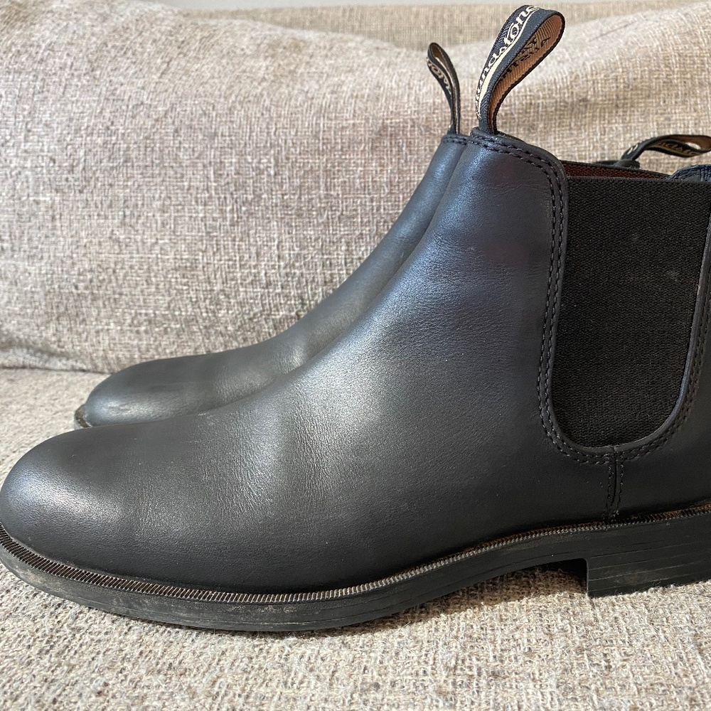 #1901 Dress Boots by Blundstone